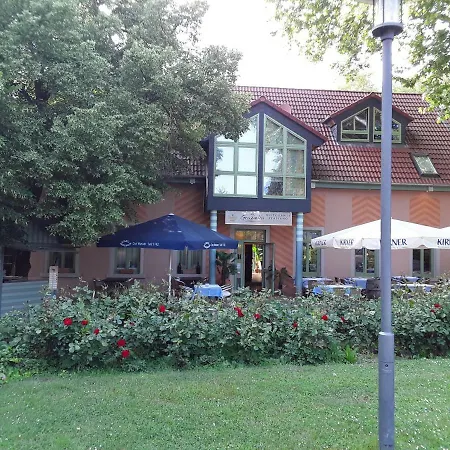Gasthof Im Oranienpark 3*